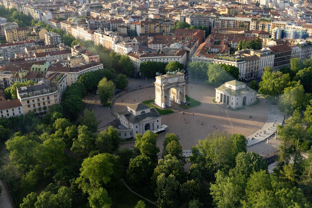 2026米兰冬奥会当地民众期待与审慎态度_冬奥会举办城市_米兰冬奥会纪念品销售情况