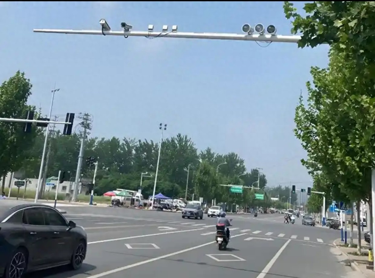 识别不同类型摄像头违章处理_12123查询违章对应摄像头类型_违章摄像头