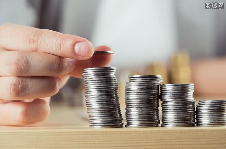 疫情挑战下的全球经济形势及外汇市场走势分析