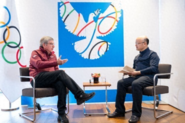 中国冰雪运动发展_冬奥会影响力_国际奥委会主席巴赫专访