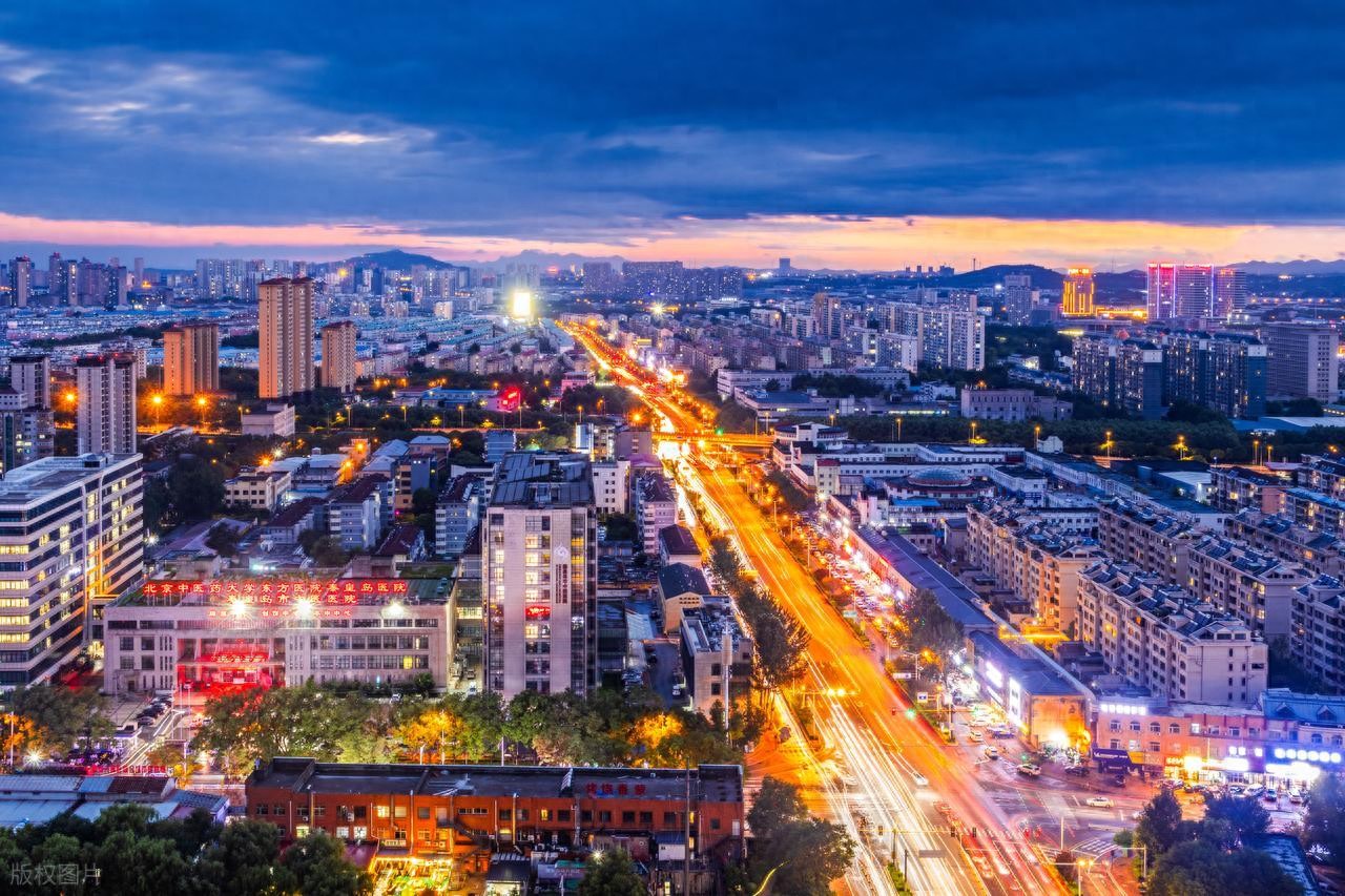 北京绿牌车限行政策_绿色出行与限号限行_北京插电混动车牌限行规则